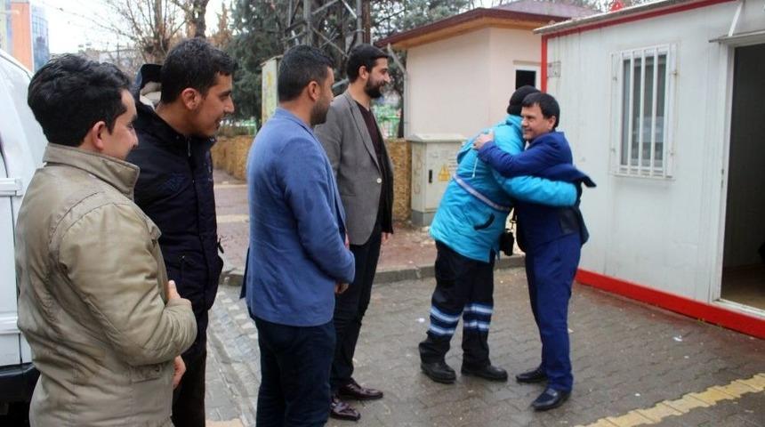 (&ouml;zel Haber) Muhtarın &Ouml;ld&uuml;ğ&uuml; Haberi Sosyal Medyayı Karıştırdı