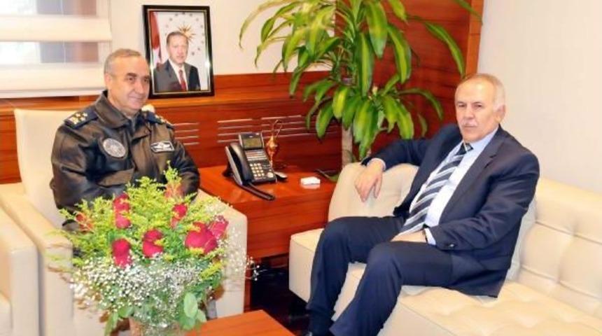 Korgeneral k&ouml;kmen vali ata'yı ziyaret etti