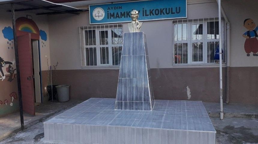 İmamköy İlkokulu Atatürk Büstü Yenilendi