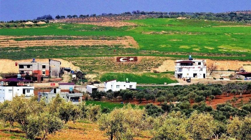 Sınır K&ouml;yleri Kırmızı-beyaz