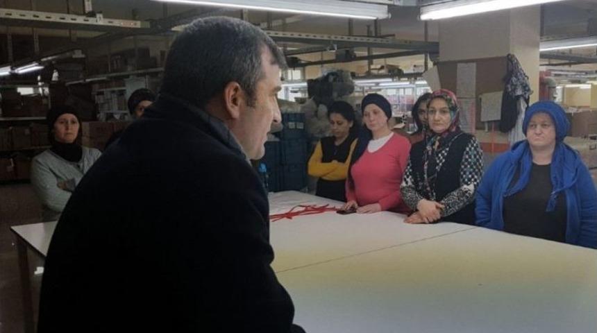 Başkan Yemenici Maaşlarını Alamayan Tekstil Fabrikası &Ccedil;alışanlarını Ziyaret Etti