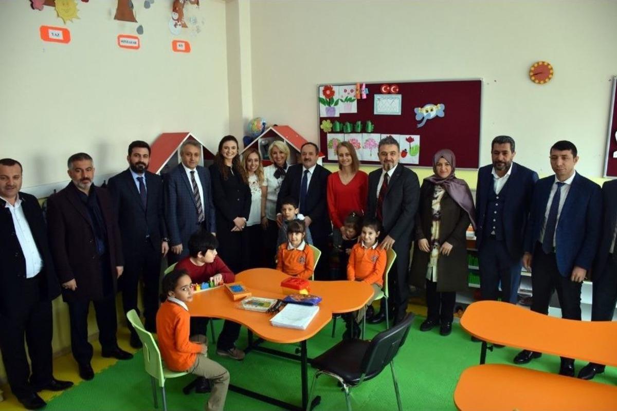 Esenyurt&rsquo;a Yeni Kapalı Spor Salonu Ve &Ouml;zel Eğitim Sınıfı