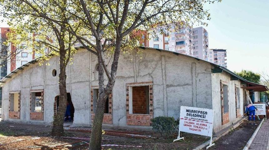 Münir Özkul Adı Muratpaşa’nın Kreşinde Yaşayacak