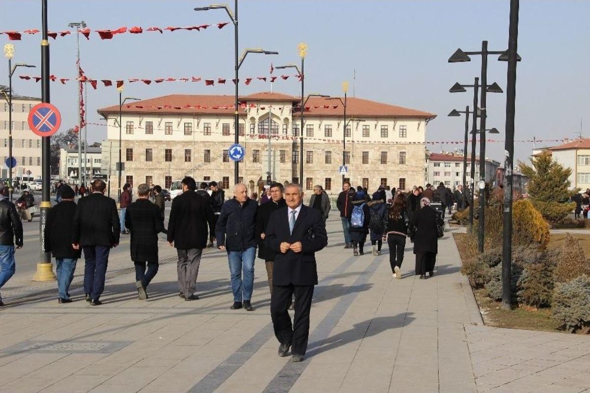 Sivas&rsquo;ta Rekor Sıcaklık