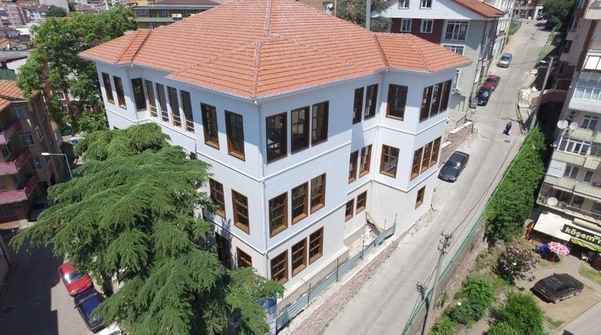 Portakal Hafız Konağı &Ccedil;evresinde Cephe İyileştirmesi