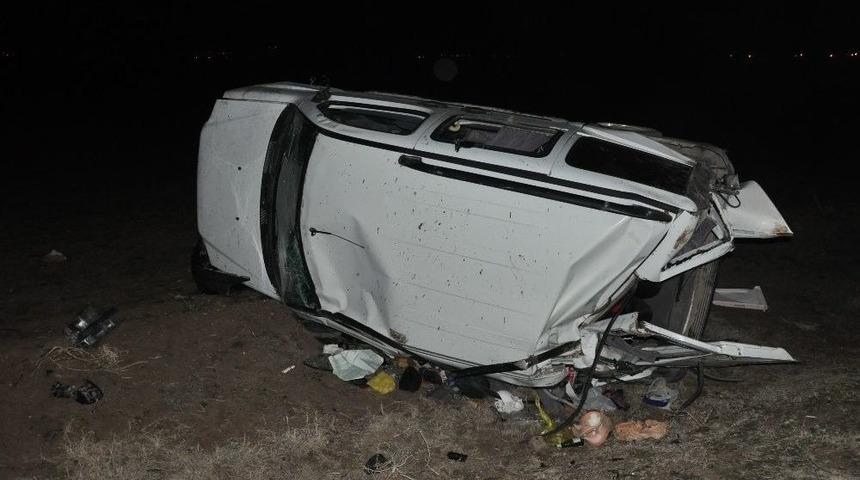 Takla Atan Ara&ccedil;ta 8 Kişi Yaralandı