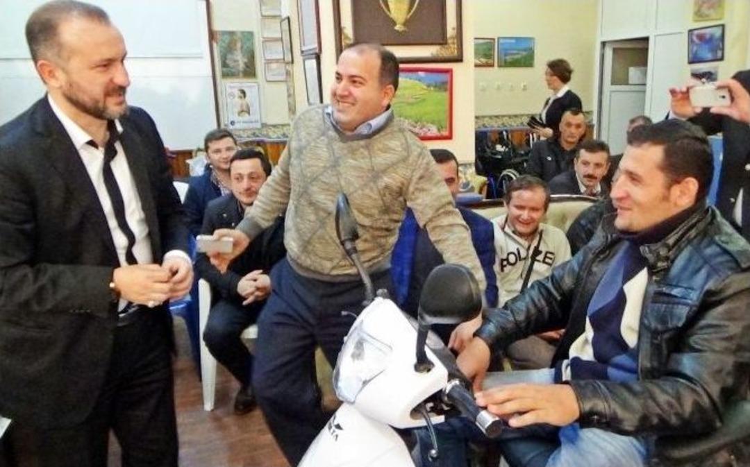 Engellilerin Engelleri Ak&uuml;l&uuml; Ara&ccedil;larla Kalkıyor