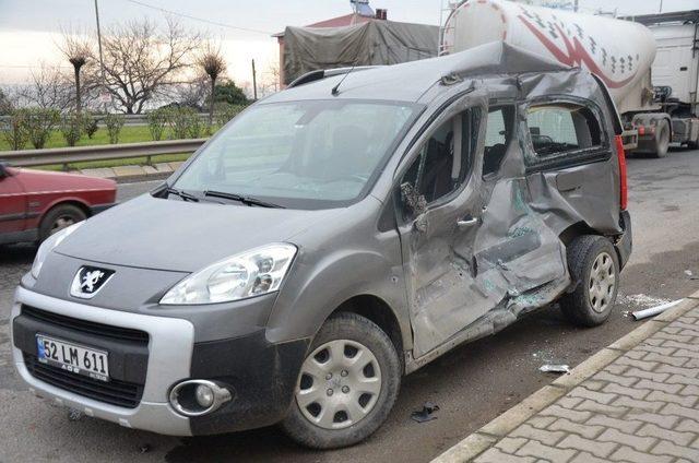 Ordu’da Trafik Kazası: 4 Yaralı