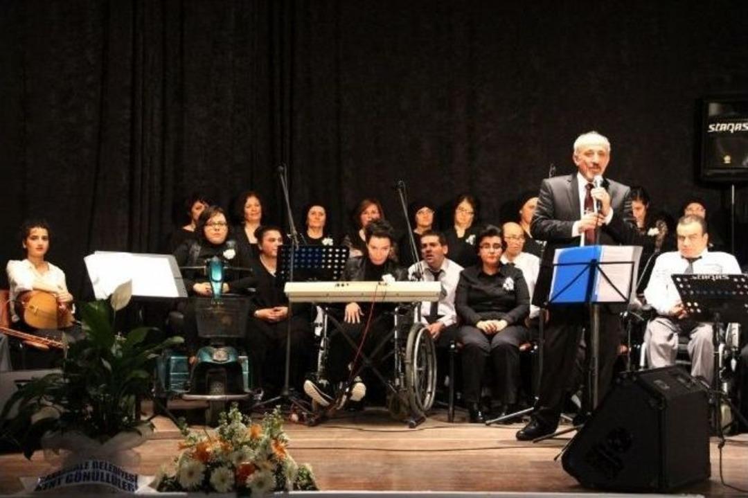 T&uuml;rk&uuml;lerle Engelleri Kaldırdılar