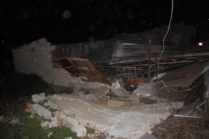 Manavgat’ta Hortum Marangoz Atölyesini Yerle Bir Etti. G4