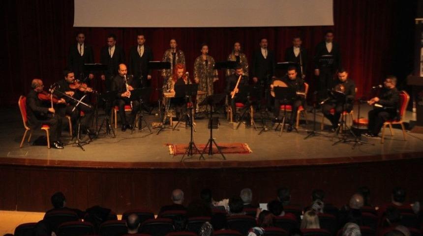 Harput İlahileri Ve Klasikleri Seslendirildi