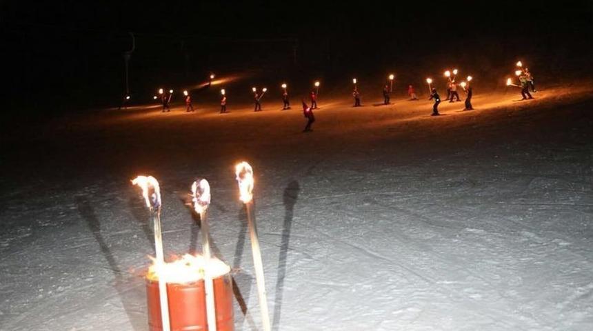 Kayakçılar, Mehmetçik İçin Kaydı