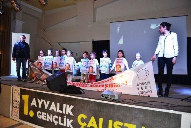Ayvalık&rsquo;ta 1. Gen&ccedil;lik &Ccedil;alıştayı&rsquo;na Yoğun İlgi 3