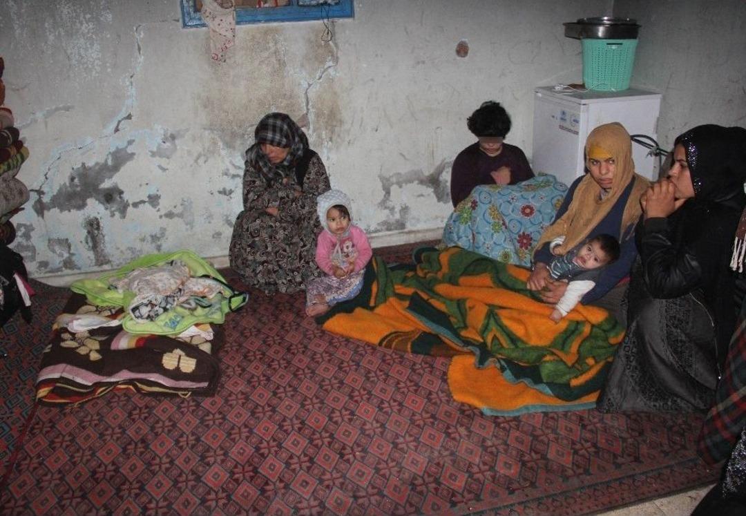 Suriyeli 15 Yaşındaki Kız &Ccedil;ocuğunun İ&ccedil; Acıtan Dramı