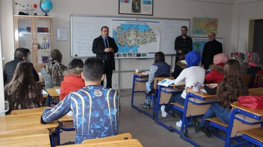 Kaymakam Karataş&rsquo;tan Destekleme Ve Yetiştirme Kursu&rsquo;na Ziyaret