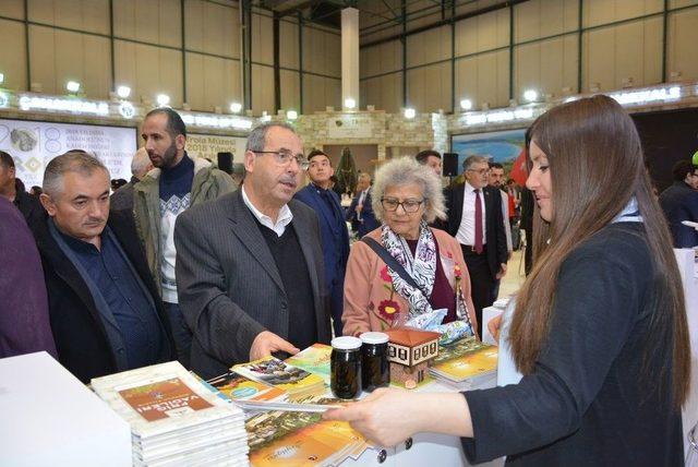 Emitt Fuarı’nda Seyitgazi’ye Yoğun İlgi