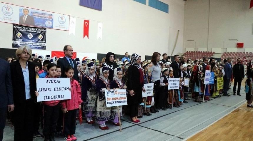 H&uuml;nerlerini 1&rsquo;inci Olmak İ&ccedil;in Sergilediler