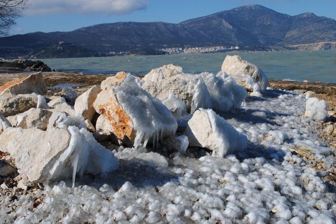Eğirdir&rsquo;de Buz Manzaraları