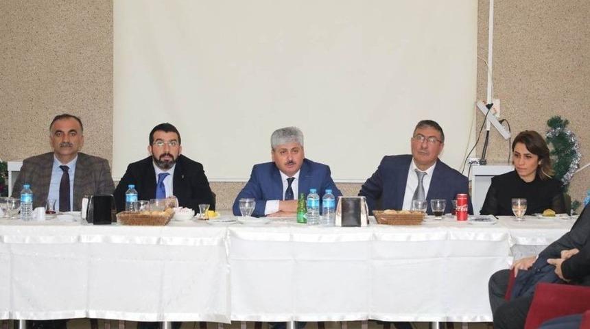 Vali Doğan, Sanayici Ve İşadamları İle Bir Araya Geldi