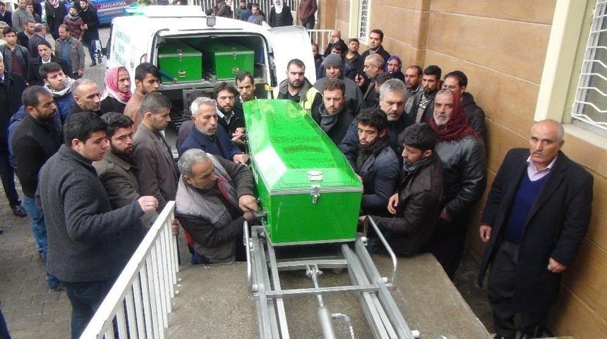 Banyo Yapmak İsteyen Karı Koca, Şofbenden Sızan Gazdan Zehirlendi