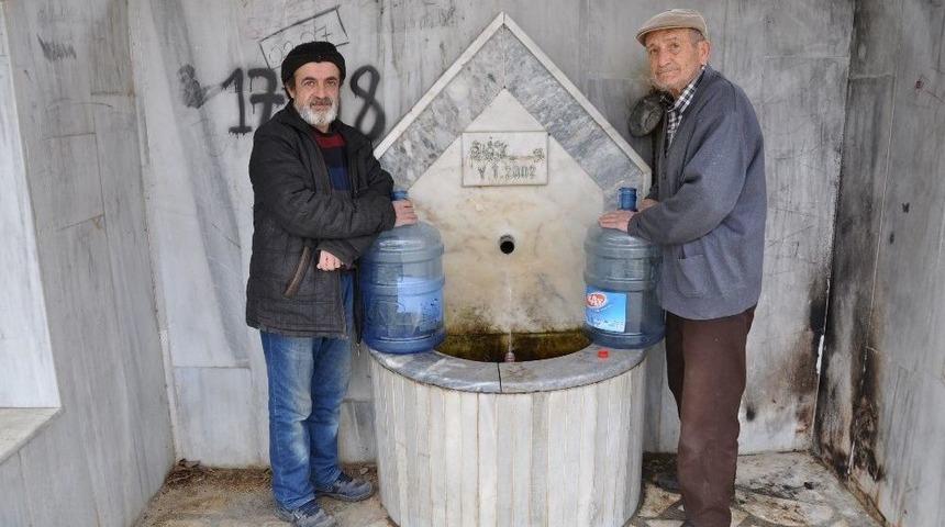 Asırlık &Ccedil;eşme Şifa Dağıtıyor