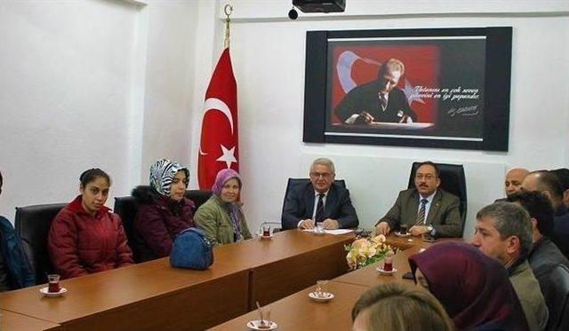 Gen&ccedil; &Ccedil;ift&ccedil;ilere Bilgilendirme Toplantısı Yapıldı 1