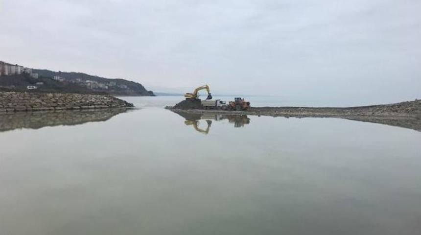 Alaplı Dere Ağzı Temizleniyor