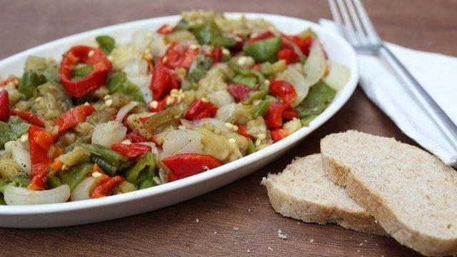 Sebze Sevmeyenleri Bile Dize Getirecek 10 Enfes Sebze Yemeği Tarifi