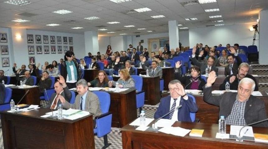 Edremit Belediye Meclisi&rsquo;nde Kararlar Oy Birliği İle Alındı