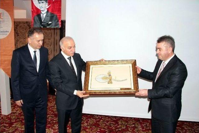 Tapudaki İş Yükü Personeli Kaçırıyor 3