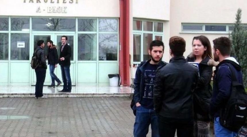 Hoca Bulunamadi, Ermenice B&ouml;l&uuml;m&uuml; &Ouml;ğrencileri Ortada Kaldi