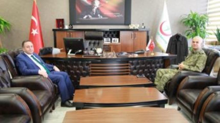Albay Yenilmez&rsquo;den Sağlık M&uuml;d&uuml;r&uuml; Akdoğan&rsquo;a Ziyaret
