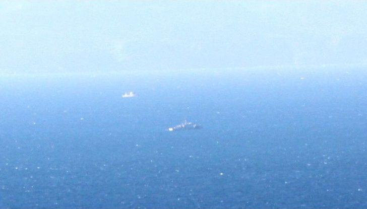 Yunan Bakana Kardak’ta Soğuk Duş G5