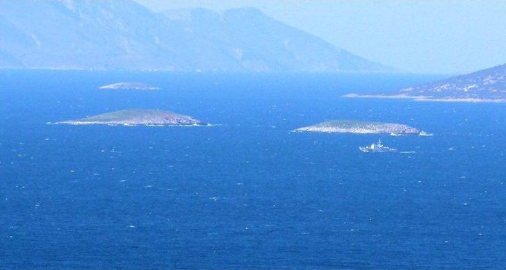 Yunan Bakana Kardak’ta Soğuk Duş G4