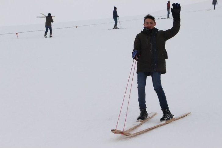 Türk Bayrakları Ve Afrin Pankartı İle Kayak G3