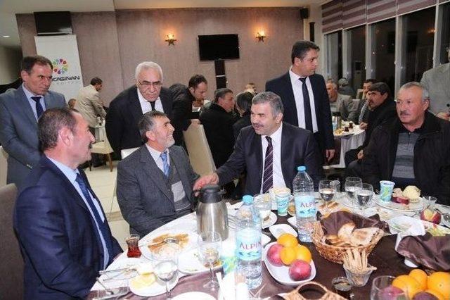 Başkan Çelik Muhtarlara Kentsel Dönüşümü Anlattı 1