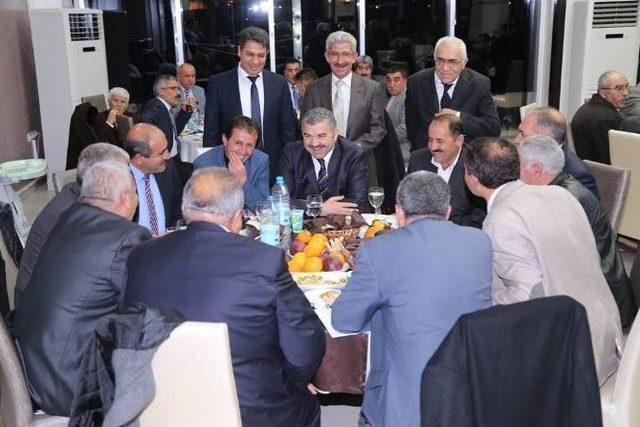 Başkan Çelik Muhtarlara Kentsel Dönüşümü Anlattı 2