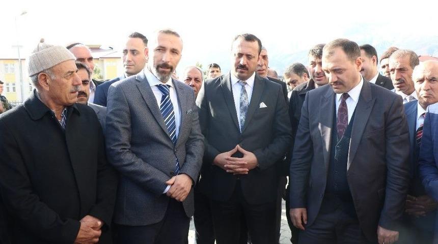 Arıcalara 560 Kovan Dağıtıldı