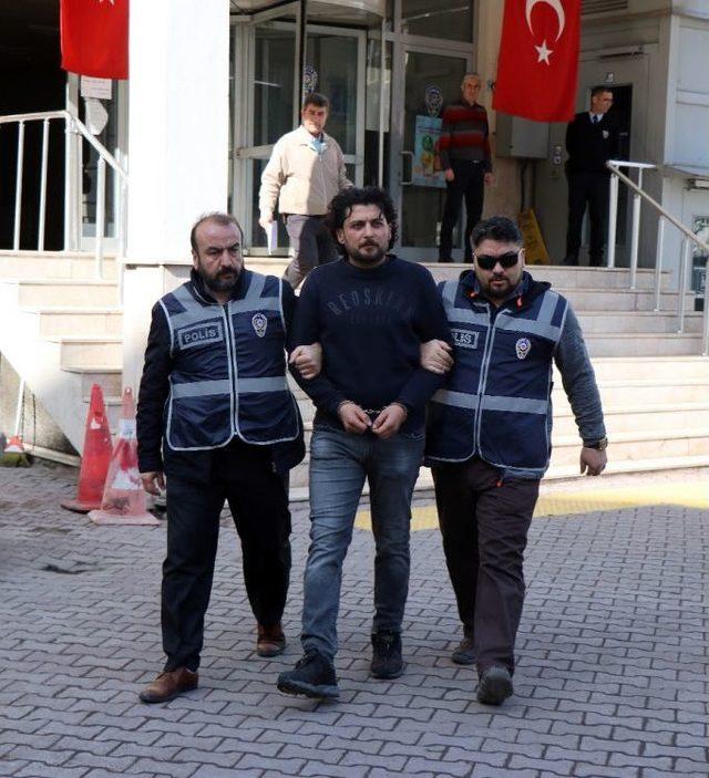 Silahlı Banka Soygunu Kamerada 1