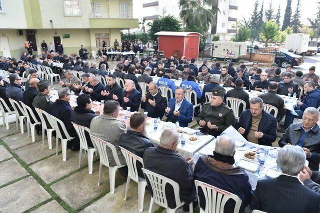 Vali Su, Şehit Yüzbaşı Çiga İçin Okutulan Mevlide Katıldı