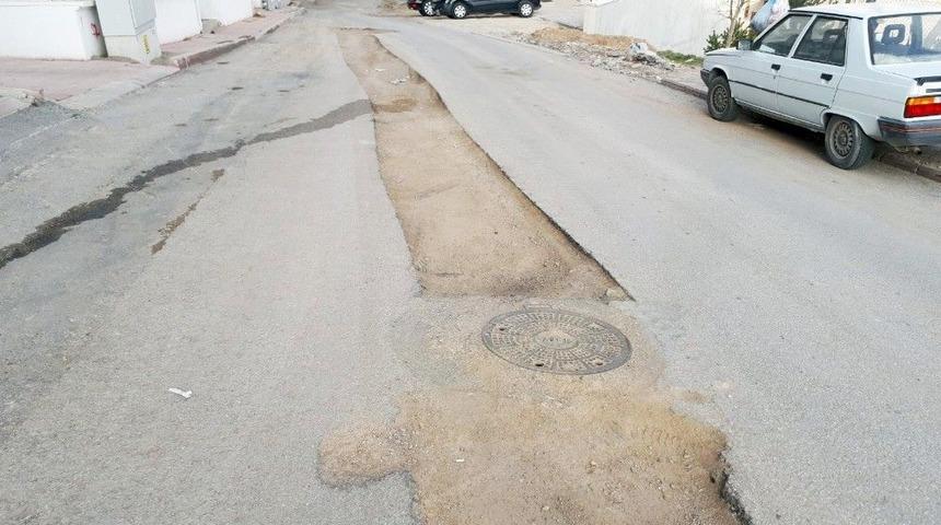 Keçiören Sokakları Köstebek Yuvasına Döndü