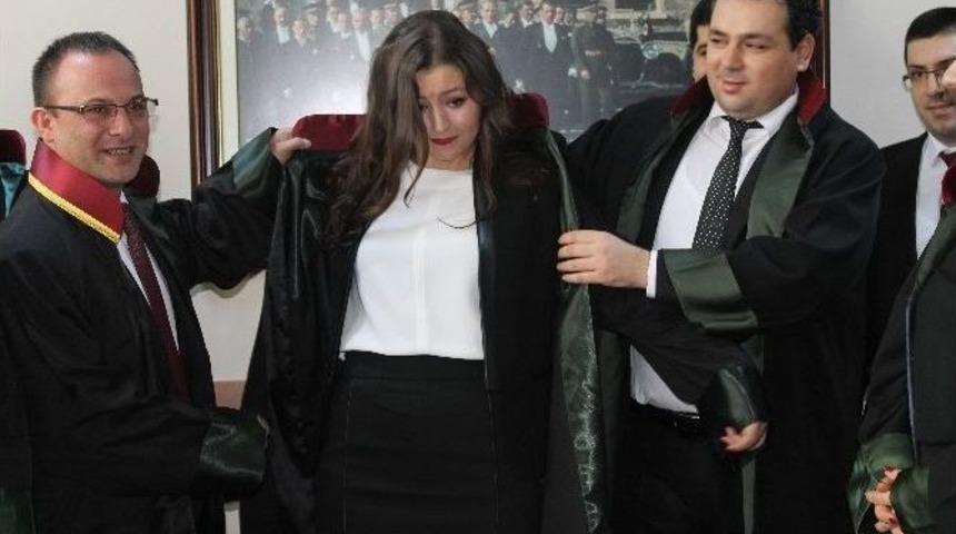 Aydın Barosu&rsquo;nda Yeni Avukatlar C&uuml;bbelerini Giydi