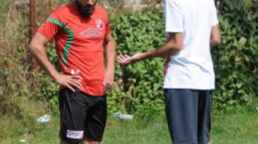 Karşiyaka'da Bir Şok Da Berkan'dan