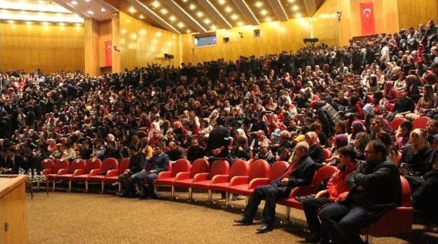Erzurum&rsquo;da Ali Kınık R&uuml;zgarı Esti