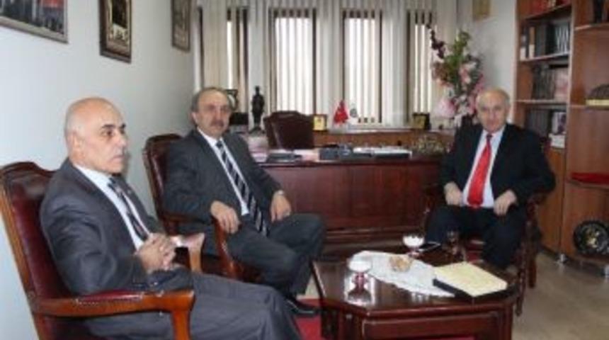 Paland&ouml;ken Kaymakamı G&uuml;rb&uuml;z Karakuş, Er-vak&rsquo;ı Ziyaret Etti