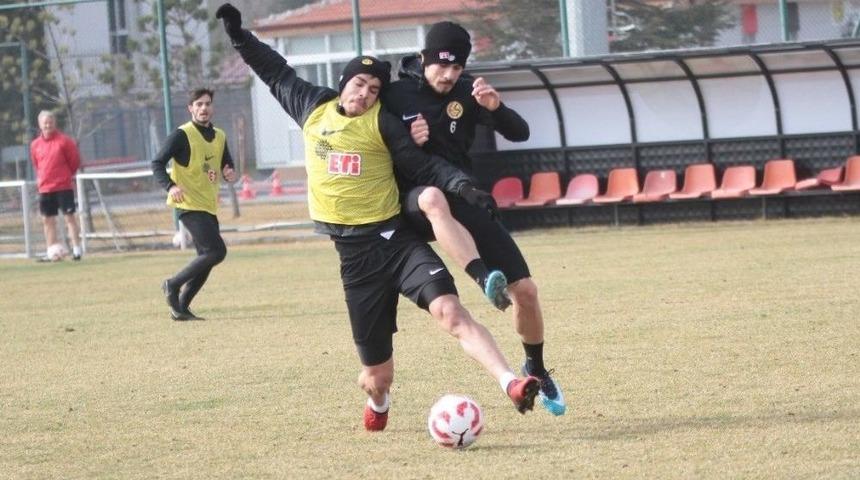 Eskişehirspor, Giresunspor&rsquo;a Hazırlanıyor