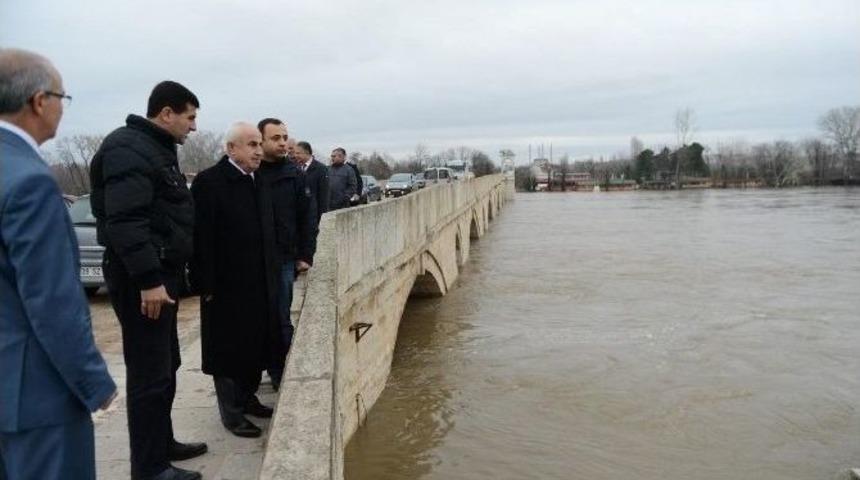 Edirne Valisi Şahin, Taşkın Bölgelerinde İncelemelerde Bulundu