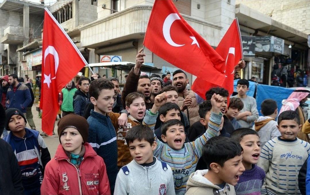 Fırat Kalkanı İle Ter&ouml;ristlerden Temizlenen Azez, Zeytin Dalı&rsquo;na Tanıklık Ediyor