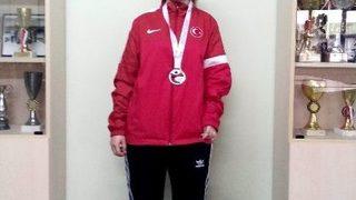 Aibü Öğrencisi Avrupa Şampiyonası’ndan Madalyayla Döndü