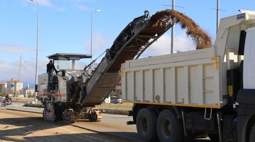 Burhaniye Belediyesi&rsquo;nden D&ouml;nel Kavşak A&ccedil;ıklaması